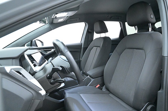 Audi Q4 e-tron 9 of 27