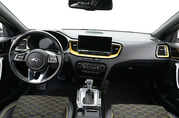 Kia XCeed 6 of 27