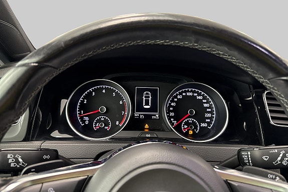 Volkswagen Golf I 18 of 18