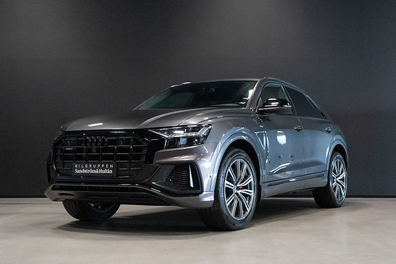 Audi Q8 3 of 19