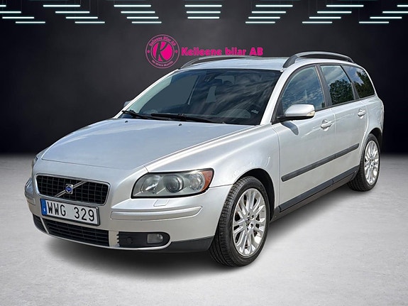 Volvo V50 5 of 5