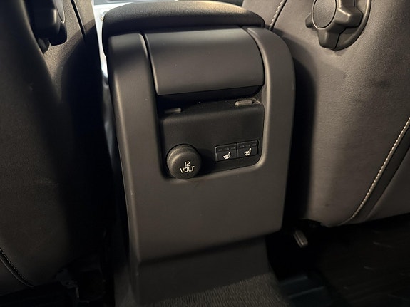 Volvo V60 17 of 25