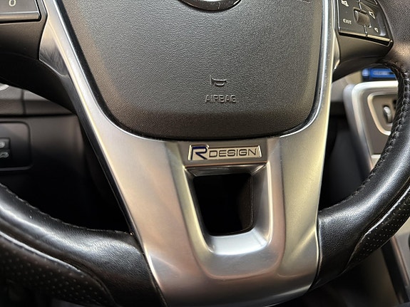 Volvo V60 18 of 25