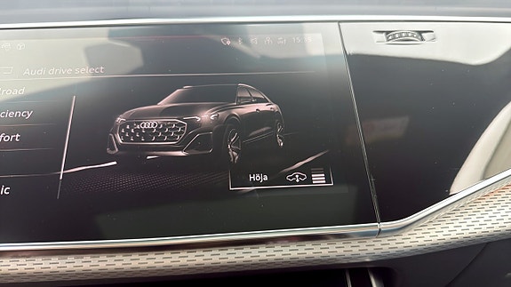 Audi Q8 23 of 26