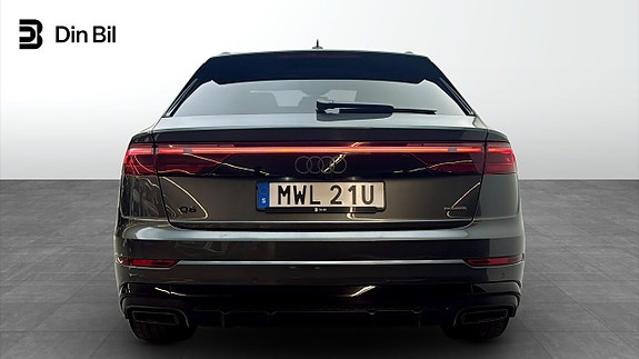 Audi Q8 5 of 5
