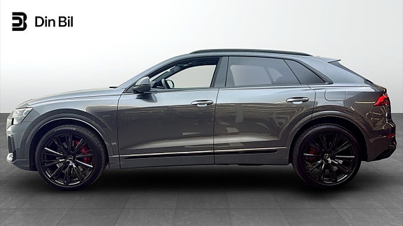 Audi Q8 2 of 5