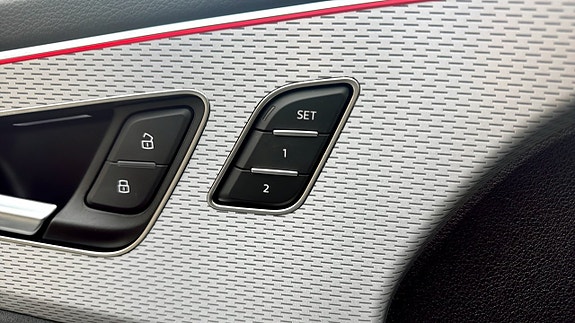 Audi Q8 17 of 26