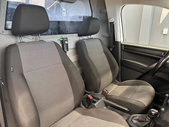 Volkswagen Caddy Maxi 13 of 14