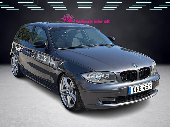 BMW 120d 4 of 5