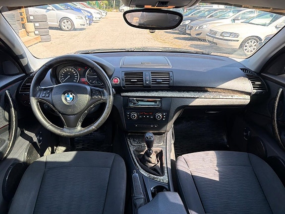BMW 120d 24 of 29