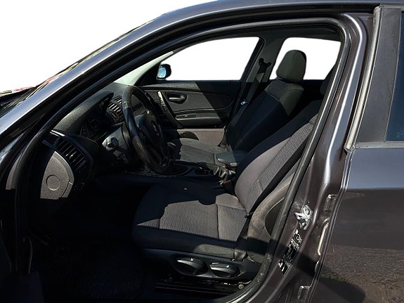 BMW 120d 12 of 29