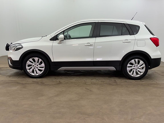 Suzuki S-Cross 2 of 5