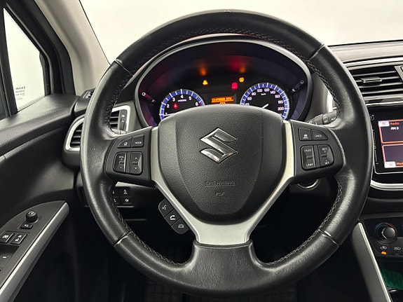 Suzuki S-Cross 16 of 21