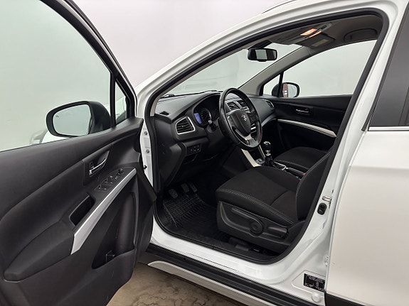 Suzuki S-Cross 11 of 21