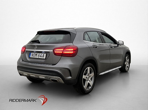 Mercedes-Benz GLA200 5 of 30