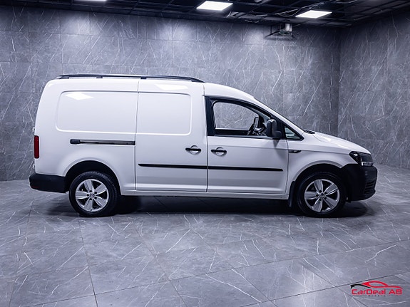 Volkswagen Caddy Maxi 4 of 5