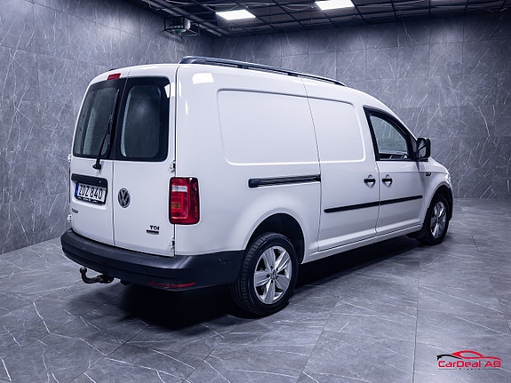 Volkswagen Caddy Maxi 5 of 5