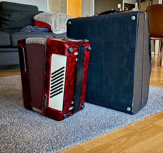 Product image 2 of 7