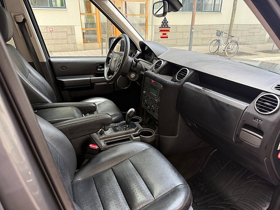 Land Rover Discovery 3 7 of 18