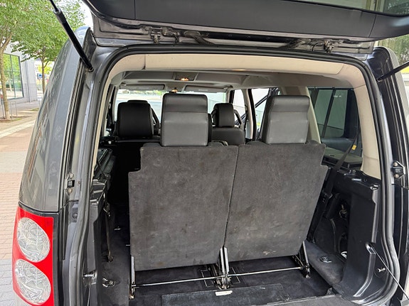 Land Rover Discovery 3 10 of 18