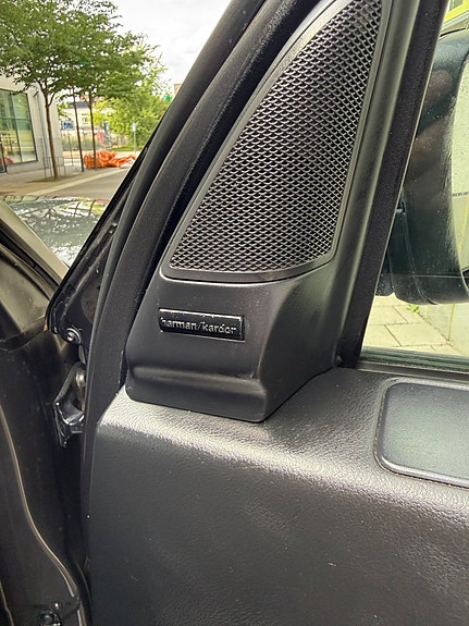 Land Rover Discovery 3 17 of 18