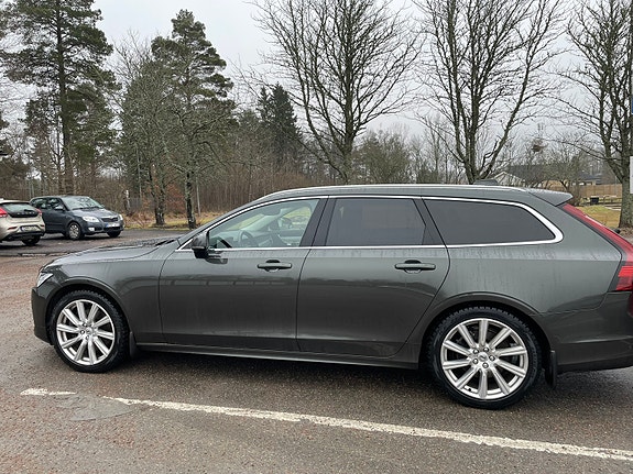 Volvo V90 4 of 5