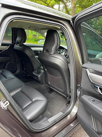 Volvo V90 6 of 11