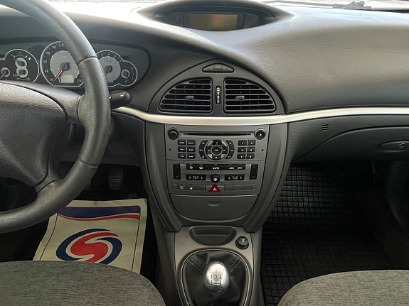 Citroen C5 16 of 24