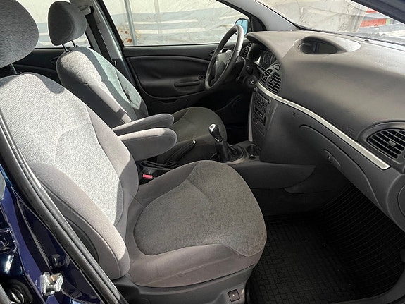 Citroen C5 12 of 24