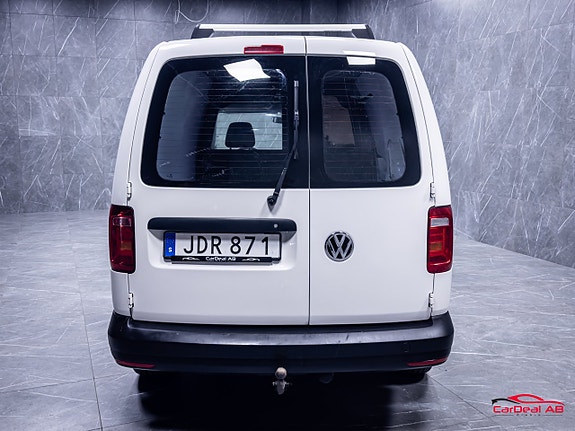 Volkswagen Caddy Maxi 6 of 22