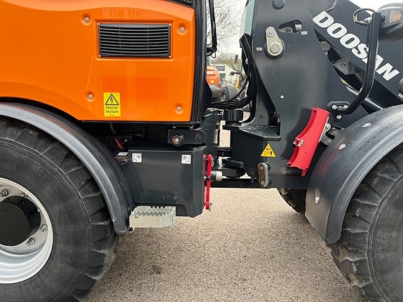 Doosan DL 80-2023 Endast 653Tim 6 of 13