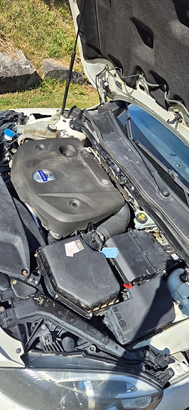 Volvo V40 5 of 5