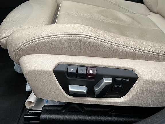 BMW 120 12 of 30