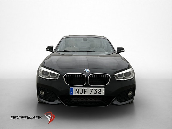 BMW 120 2 of 5