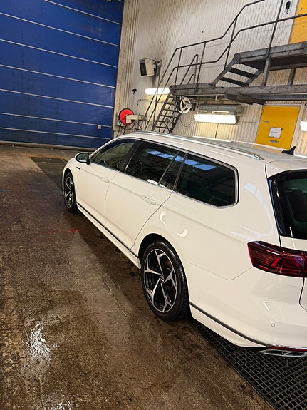 Volkswagen Passat 5 of 5