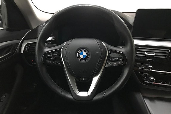 BMW 520d 16 of 30