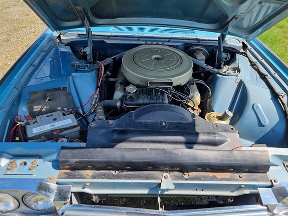 Ford Thunderbird 5 of 5