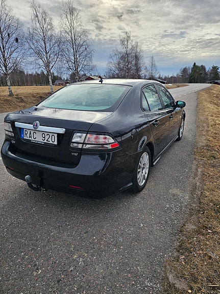 Saab 9-3 2 of 5