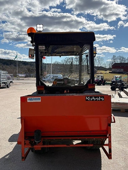 HÜRLIMANN PRINCE 435 DT MED VIKPLOG & SANDSPRIDARE 6 of 10
