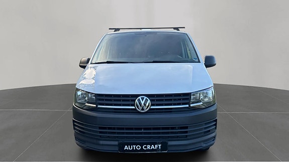 Volkswagen Transporter 2 of 5