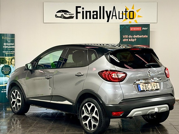 Renault Captur 3 of 14