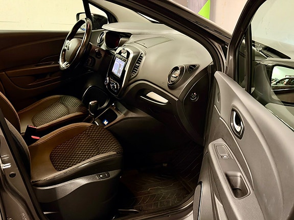 Renault Captur 9 of 14
