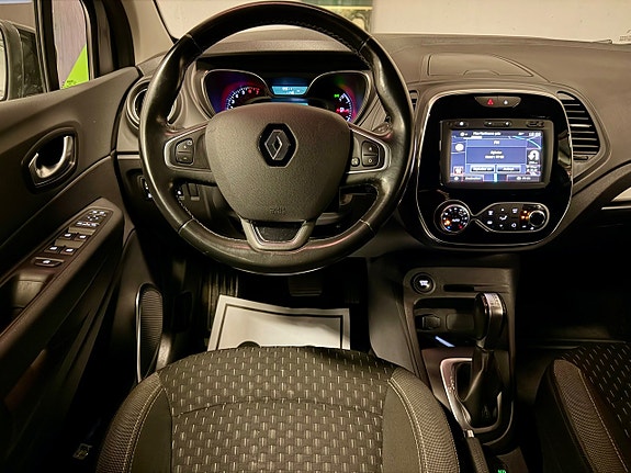 Renault Captur 6 of 14