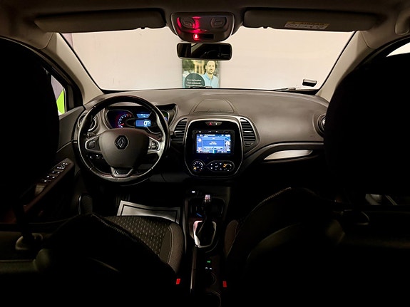 Renault Captur 5 of 14