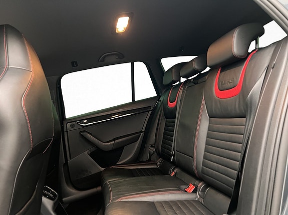 Skoda Octavia 17 of 30