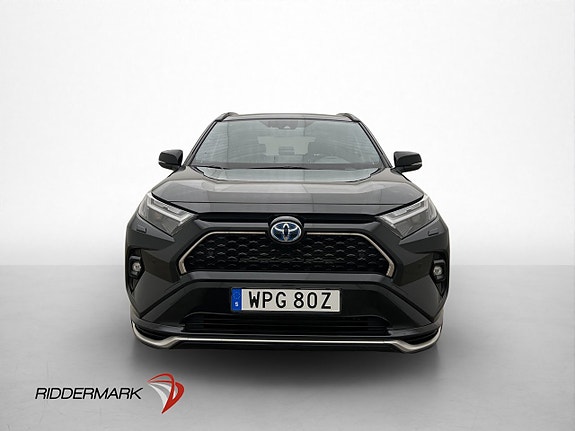 Toyota RAV4 2 of 5