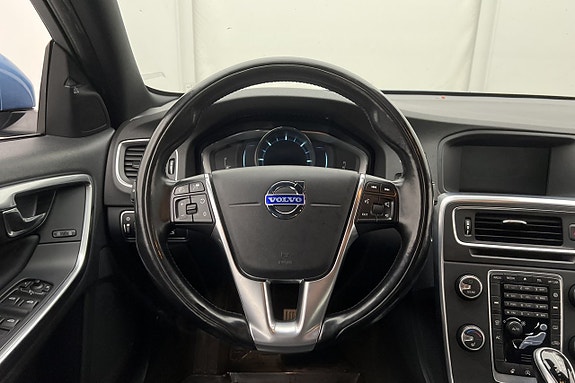 Volvo S60 16 of 30