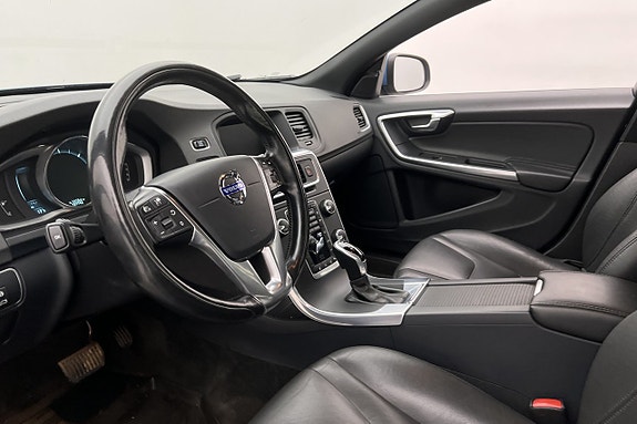 Volvo S60 17 of 30