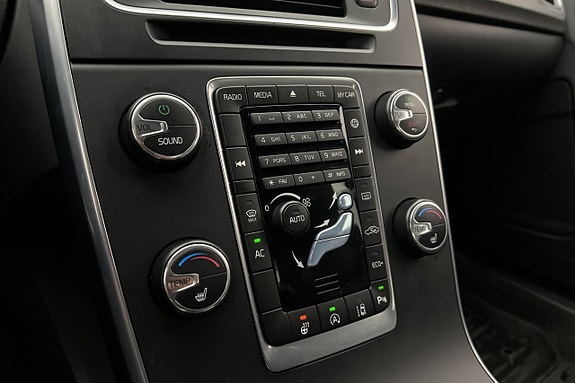 Volvo S60 20 of 30