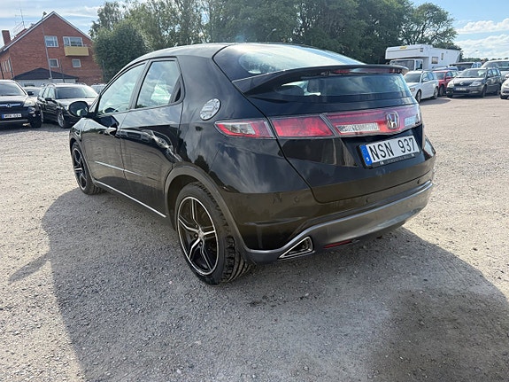 Honda Civic 5 of 5